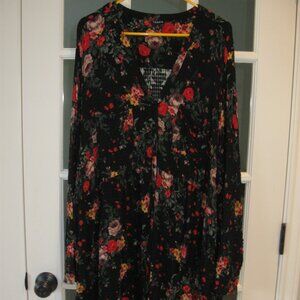 Torrid Black Floral V-Neck Long Sleeve Blouse